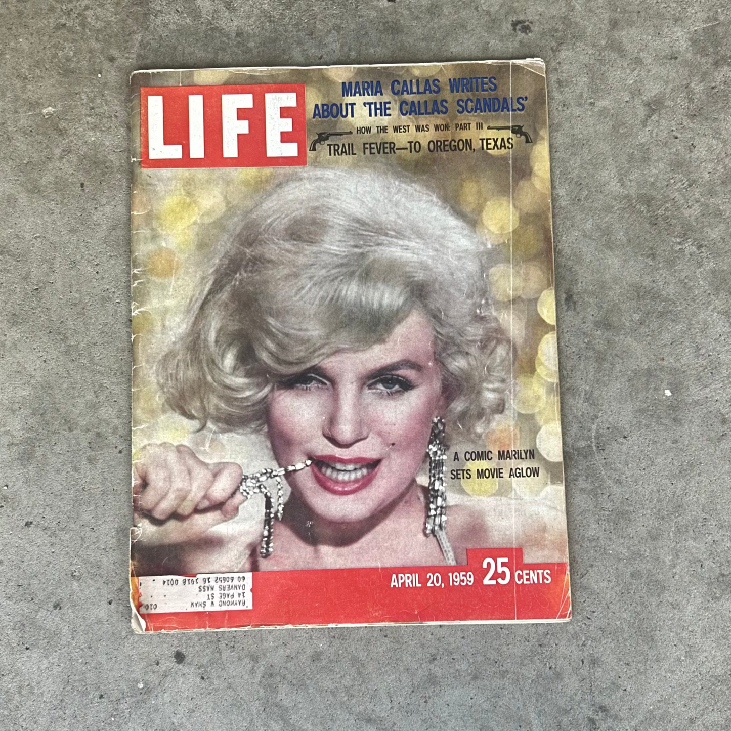 Vintage 1959 Marilyn Monroe LIFE Magazine
