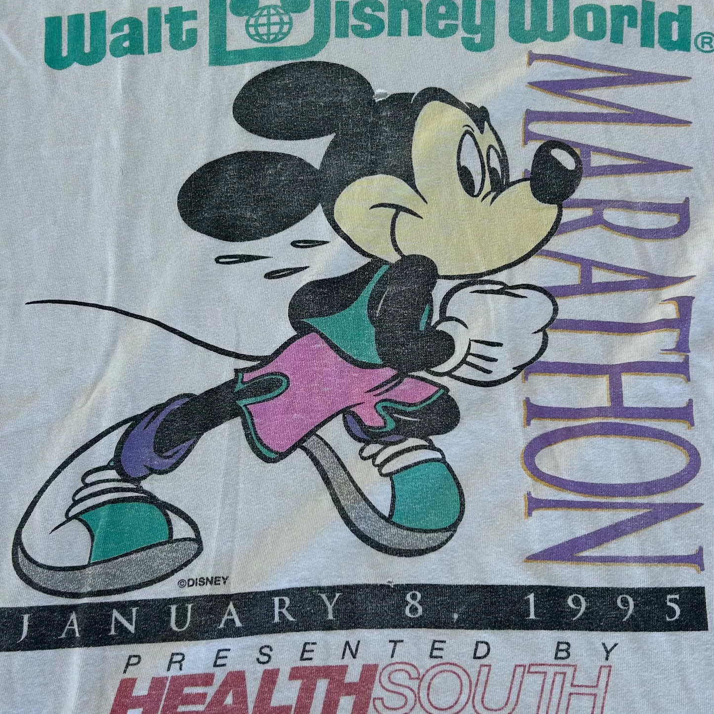 Vintage 1995 Disney Mickey Marathon Long sleeve T-Shirt