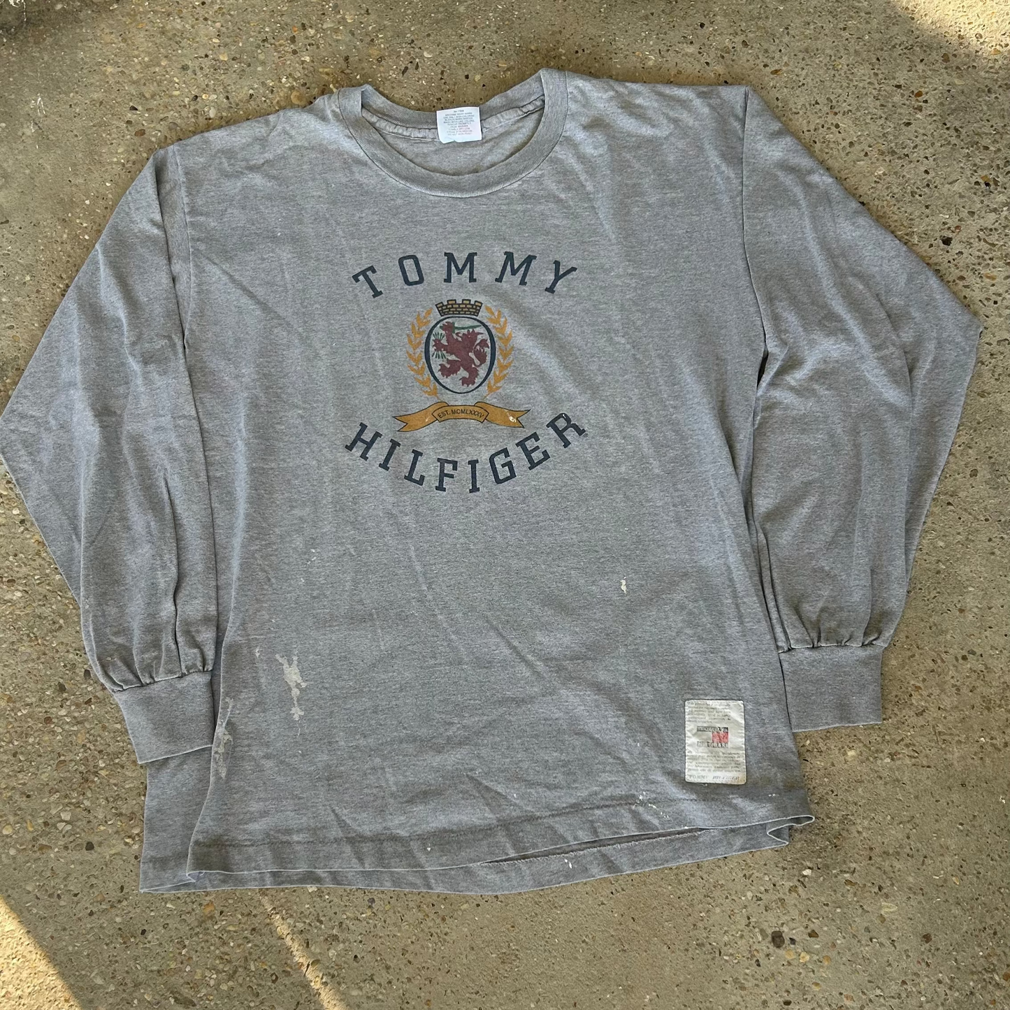 Vintage 90's Tommy Hilfiger Single Stitch Long Sleeve Shirt