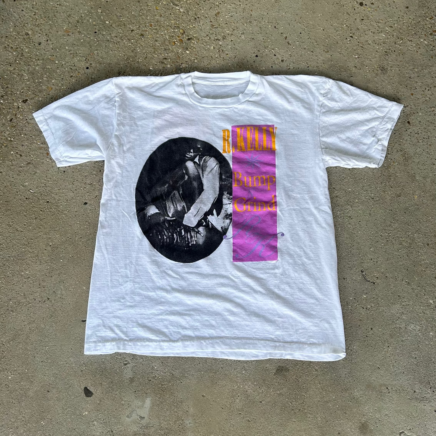 Vintage 1993 R.Kelly Bump and Grind Music T-Shirt